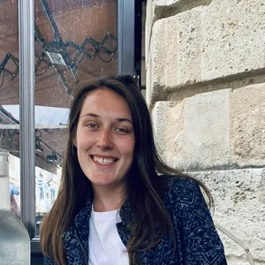 Jade BAHIER Kinésithérapeute et Bien-être Féminin